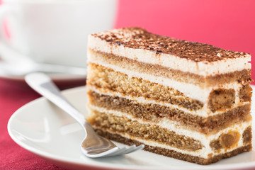 Tiramisu cake