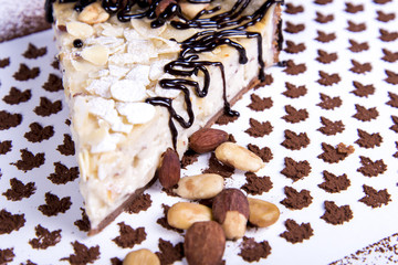 Almond tart cake