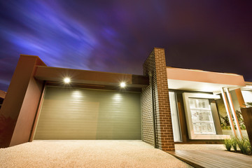 Beuatiful close up picture of garage of home