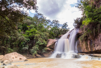 Fototapeta premium National waterfall friendship Thailand - Laos