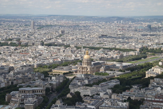 Invalidendom von Oben