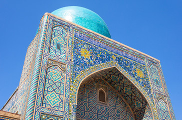 Uzbekistan, Samarkand, the main portal of the Sharhisindar mausoleum