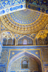 Fototapeta na wymiar Uzbekistan, Samarkand, the wonderful decorations of the Bibi Khanim mosque inside