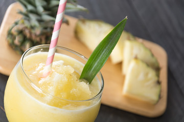 pineapple smoothie