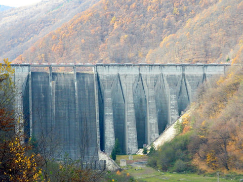 Water dam in autumn