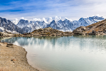 Fototapeta na wymiar Lac des Cheserys And Mont Blanc - France