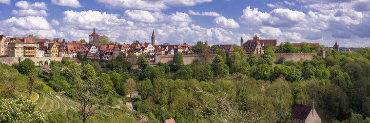 Fototapeta na wymiar Panoramic view of Rothenburg ob der Tauber, a well-preserved medieval old town in Middle Franconia in Bavaria on popular Romantic Road through southern Germany.