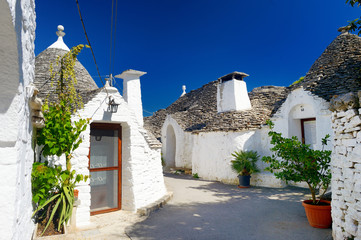Traditional trulli houses in Alberobello © MNStudio