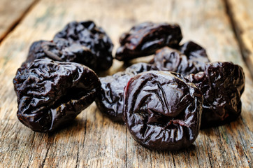 prunes