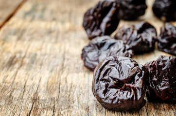 prunes
