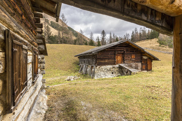 Bergdorf, Pfafflar, Hahntennjoch im Herbst, Tirol, Österreich