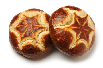 پرتزل Laugenbrezel בייגלה Pretzel プレッツェル Pretzl 프레첼 Breze ბრეცელი Brezn Perec  Брецель Covrig פרעצל Precel 椒鹽卷餅 Praclík jgenanba Preclík