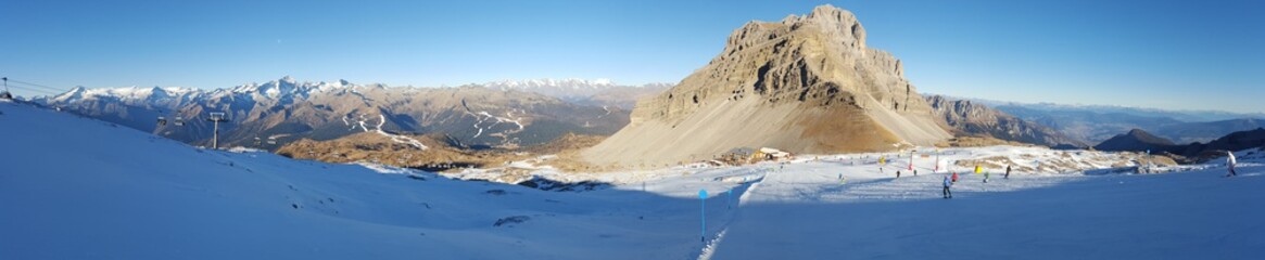 Sciare sulle dolomiti