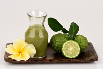 Kaffir lime, Leech lime, Mauritius papeda, fruits, juice., Medicinal and hair.
