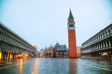 Fototapeta na wymiar San Marco square in Venice