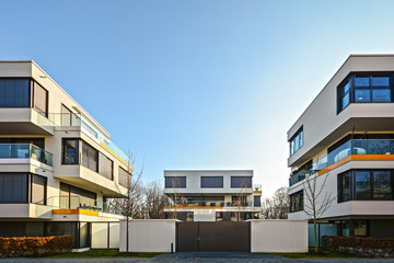 Modernes Wohnen in der Stadt, Wohngebäude Mehrfamilienhäuser