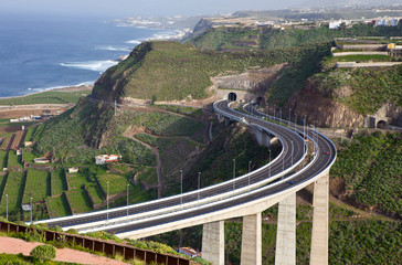 bending highway bridge