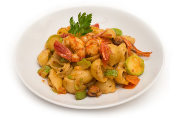 Pipe rigate con gamberi, zucchine e pomodoro, Pasta Italiana