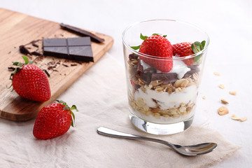 strawberry granola yogurt parfait.