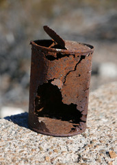 Single rusty can