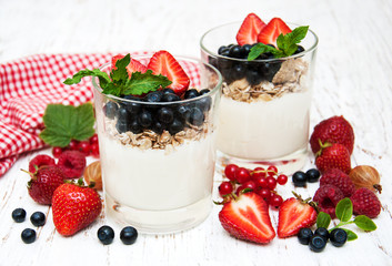 Yogurt with fresh berries