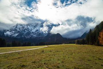 Autumn morning in the alps