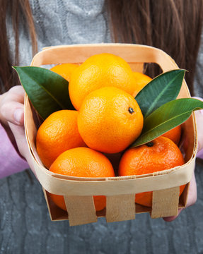 Basket with mandarins