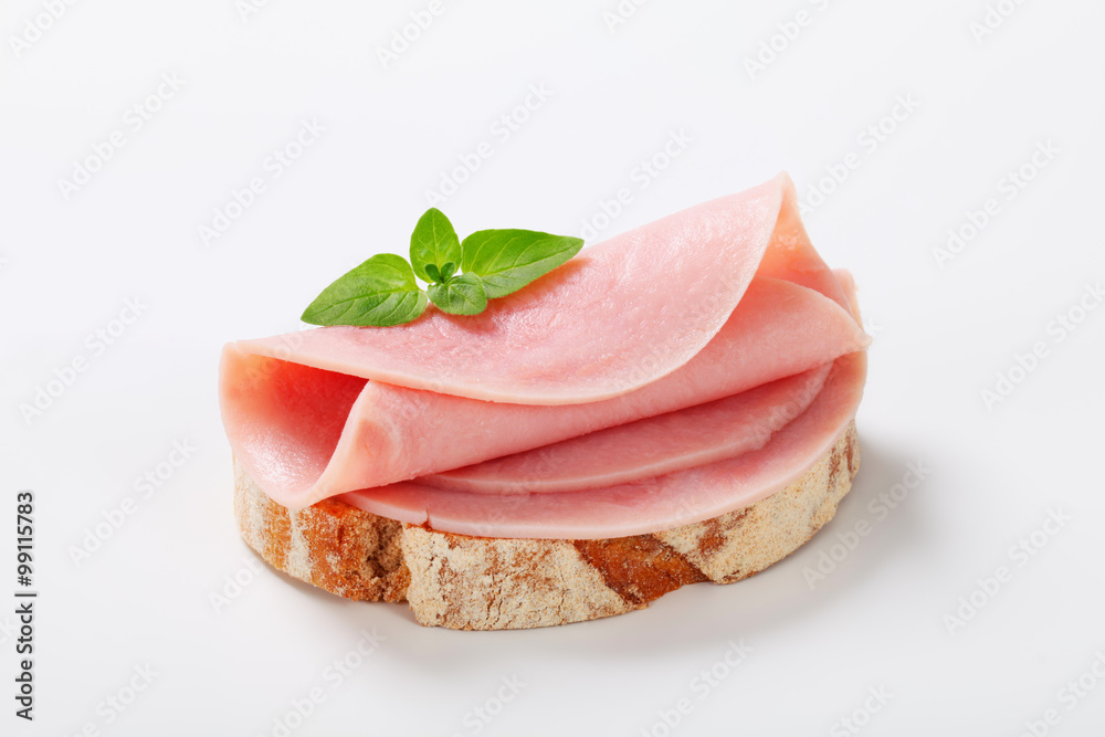 Sticker bread with ham