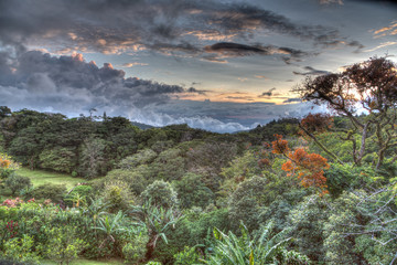 Sonnenuntergang in HDR bei Monte Verde Costa Rica