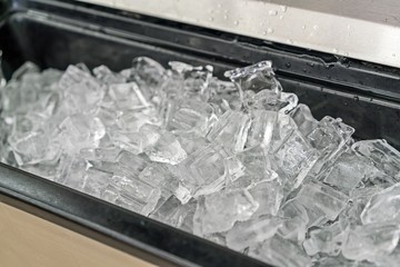  ice cubes in a bucket