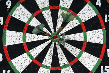 Jeu de fl&eacute;chettes