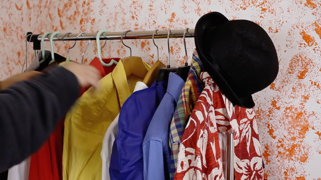 Clothes stand putting shirt