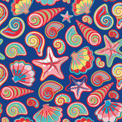 Sea shells seamless pattern in colorful on white background. Vector sea backdrop.