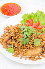 fired fish with garlic