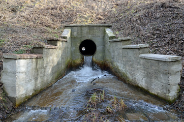 Cement sewer drain pipe