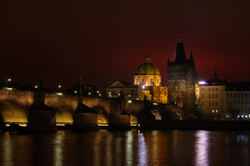 Fototapeta na wymiar Prag Karlsbruecke Nacht - Prague Charles Bridge by night 01