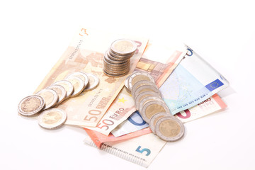 Euro auf weißen Tisch