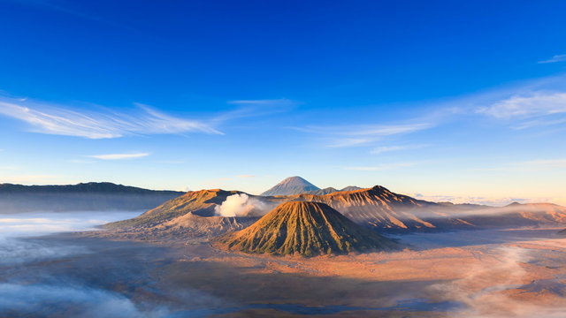 4K Timelapse of Bromo volcano at sunrise, East Java, Indonesia
