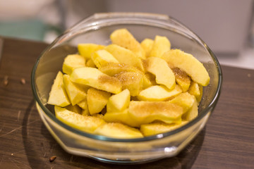 Baked apple slices