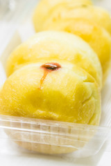 filled doughnuts in package