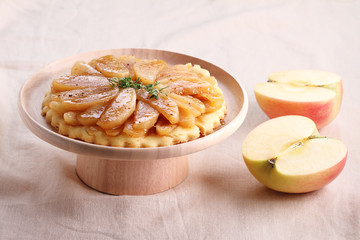 Caramelized apple tart.