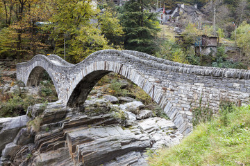 Ponte dei Salti, Verzasca, Tessin, Schweiz