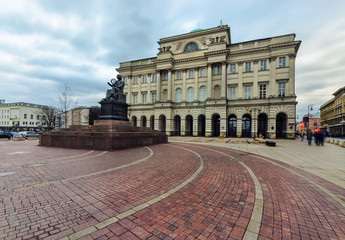Fototapeta premium Staszic Palace in the evening in Warsawa