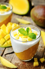 mango vanilla whipped cream dessert