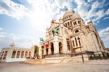 Fototapeta premium Basilica of the Sacred Heart, Paris, France