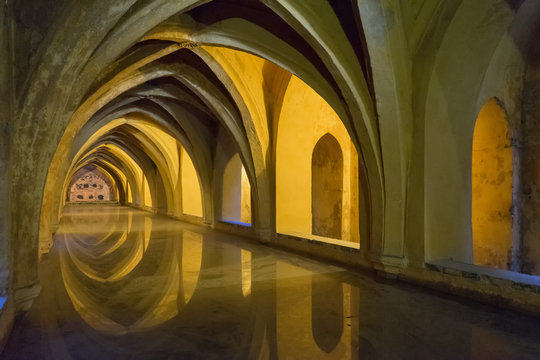 Reales Alc&aacute;zares de Sevilla, Ba&ntilde;os de Do&ntilde;a Mar&iacute;a de Padilla