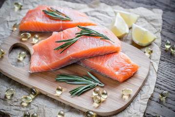 Sources of Omega-3 acid (salmon, shrimps, Omega-3 pills)