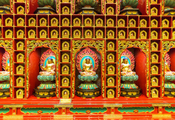 Buddha Tooth Relic Temple in China Town Singapore