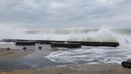 Quand la mer se fâche