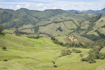 Paisaje montañoso colombiano.